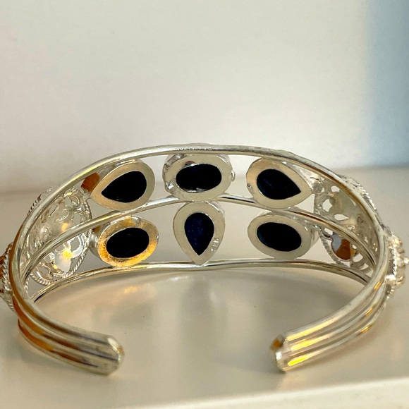 Blue Lapis Lazuli and Silver Cuff Bracelet - Picture 4 of 4